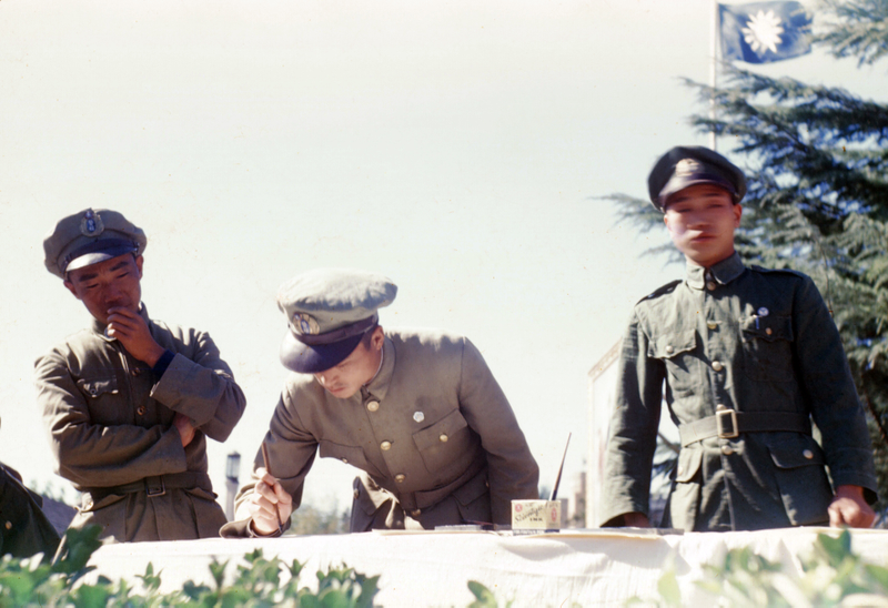 Illustration for article titled Grandpa's China Pictures -- minor NSFW